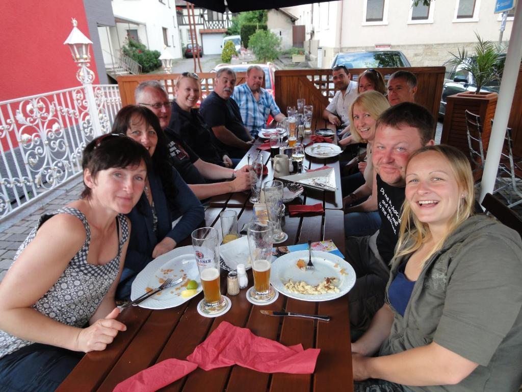 Hôtel Gasthaus Hirsch à Baden-Baden Extérieur photo